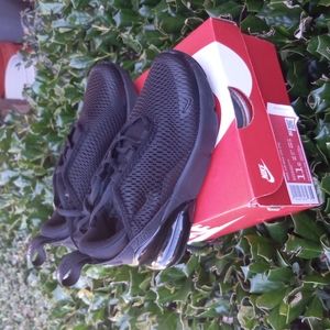 Kids Nike Air Max 270 Size 11C